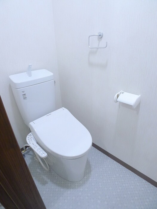 物件内観写真15　(トイレ)