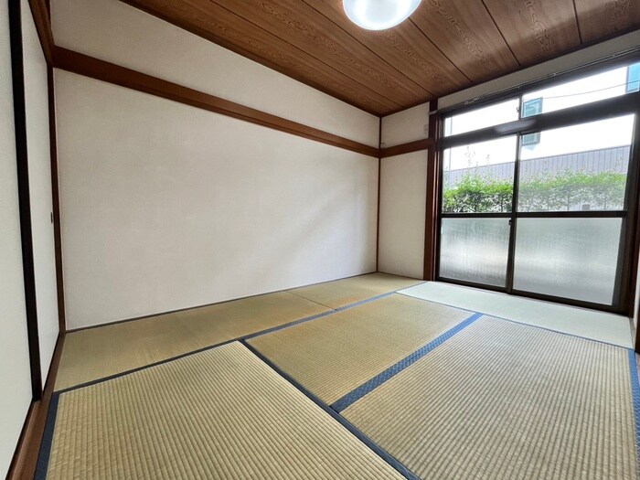 物件内観写真8　(居室)