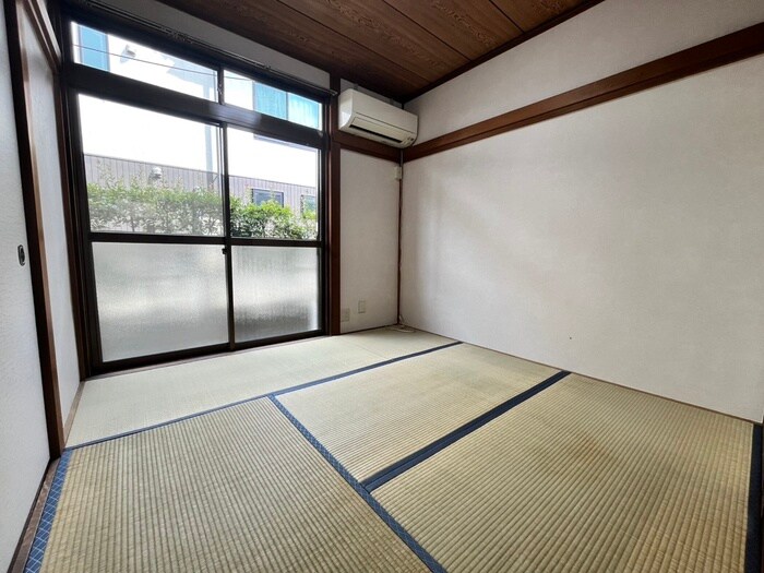 物件内観写真9　(居室)