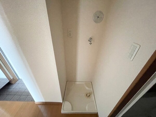 洗濯機置場