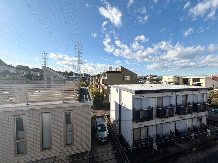 物件内観写真14　(室内からの展望)