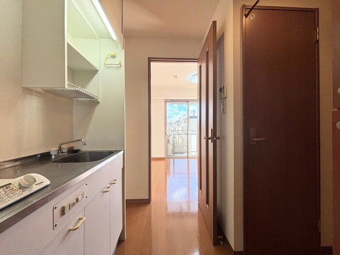 物件内観写真18　(廊下)