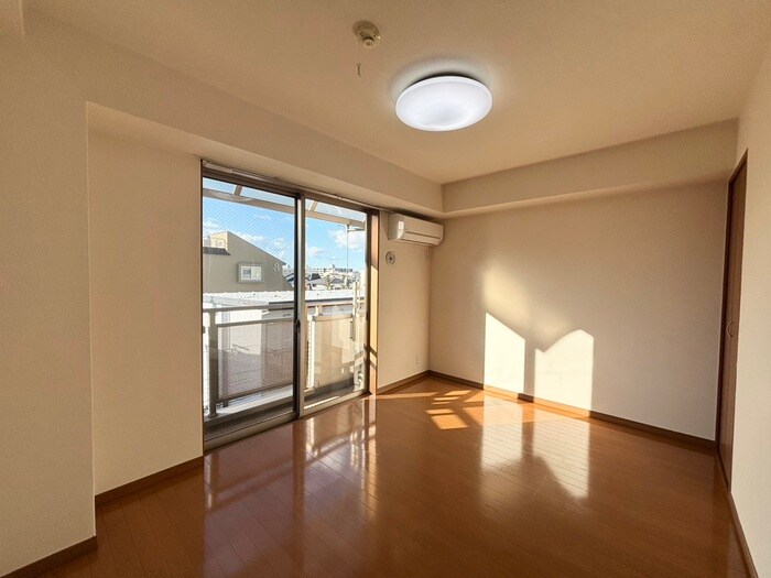 物件内観写真19　(居室)