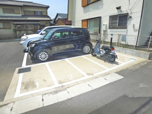 バイク置き場