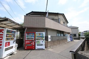 HS成城外観写真