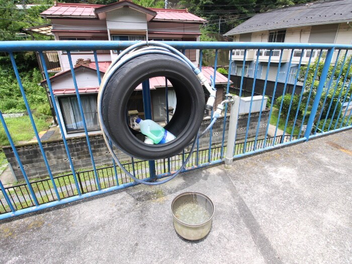 物件外観写真3　(駐車場)