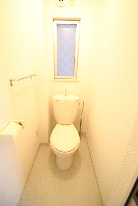 物件内観写真12　(トイレ)