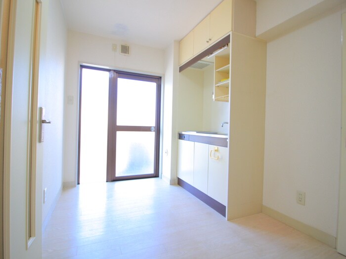 物件内観写真8　(キッチン)