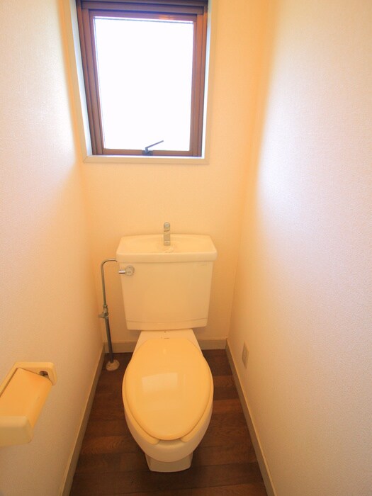 物件内観写真13　(トイレ)