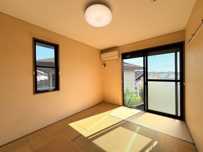 物件内観写真7　(居室)