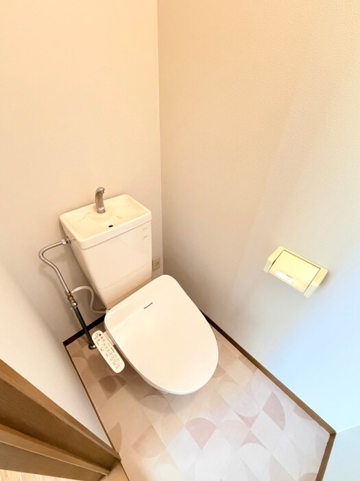 物件内観写真13　(トイレ)