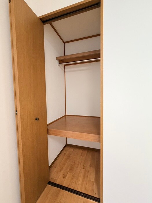 物件内観写真21　(収納)