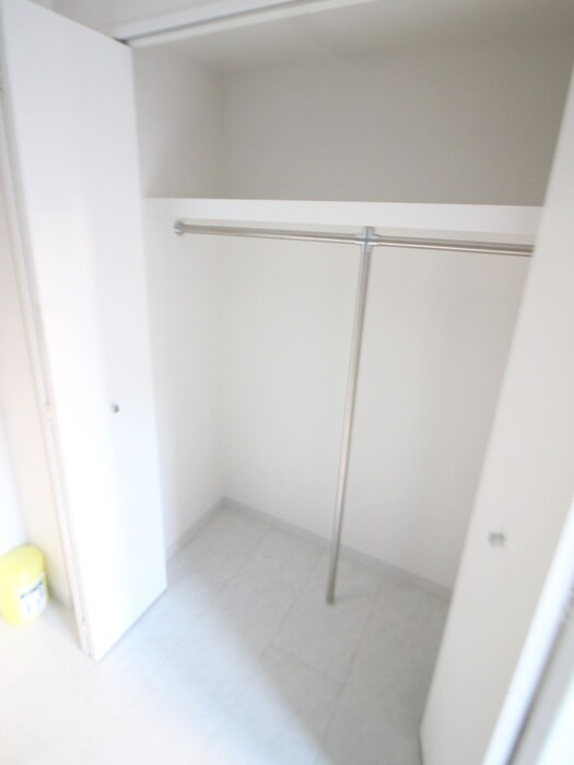 物件内観写真15　(収納)