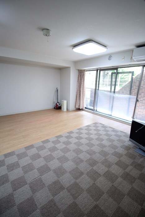 物件内観写真11　(居室)