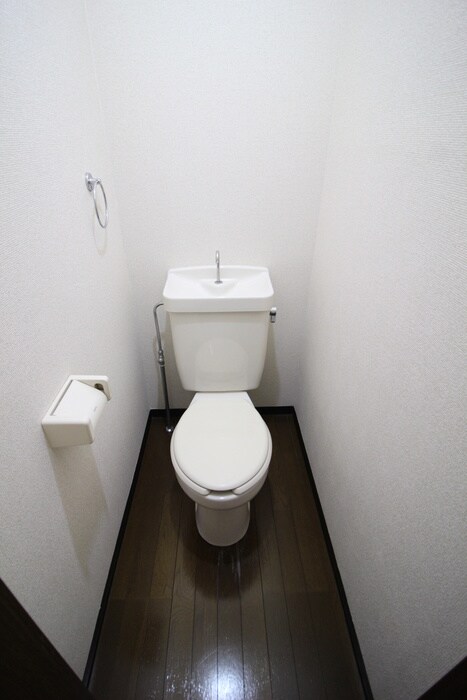 物件内観写真11　(トイレ)