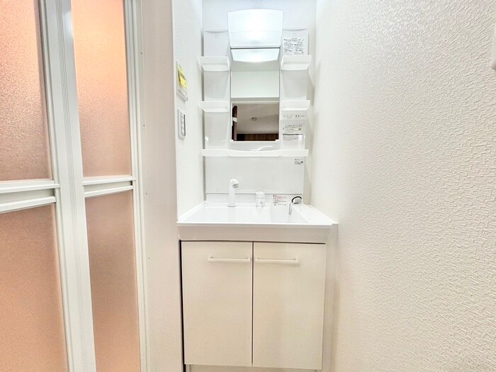 物件内観写真12　(洗面)