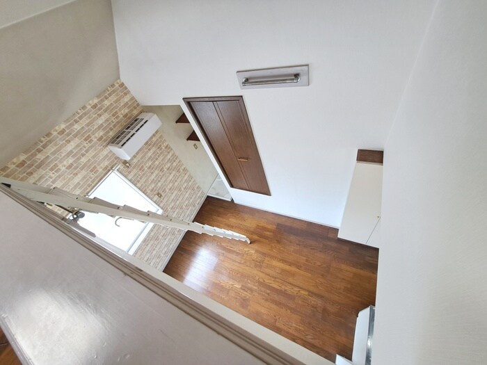 物件内観写真9　(居室)