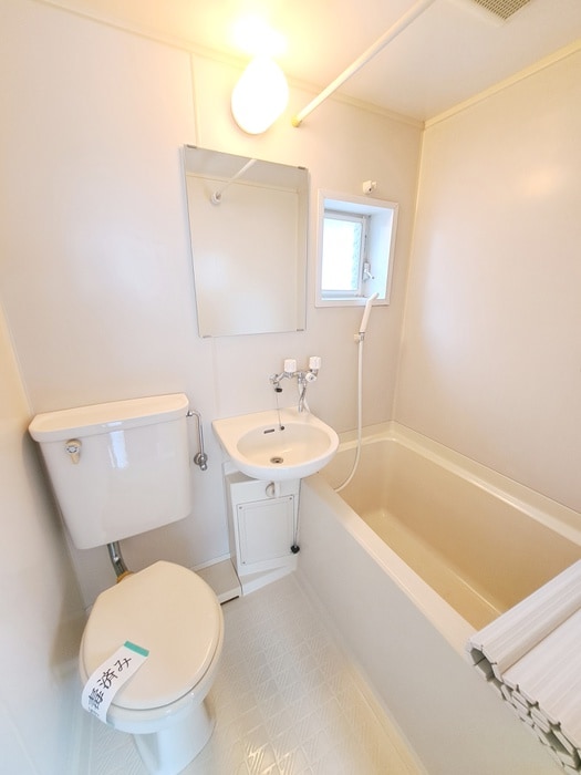 物件内観写真12　(バス／シャワールーム等)