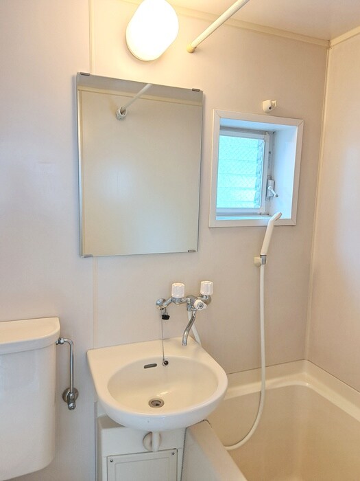 物件内観写真14　(洗面)