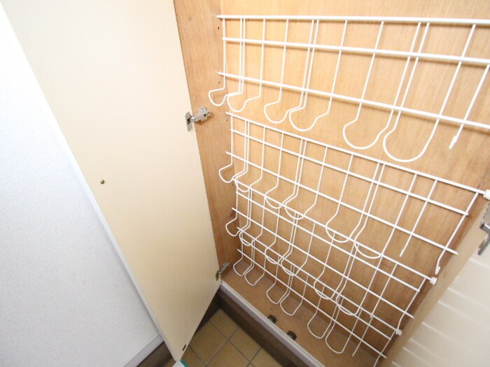 物件内観写真15　(靴箱)