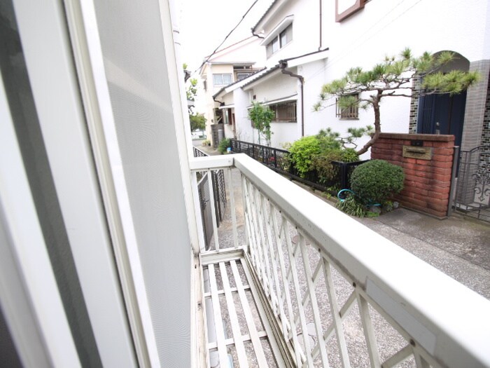 物件内観写真16　(室内からの展望)