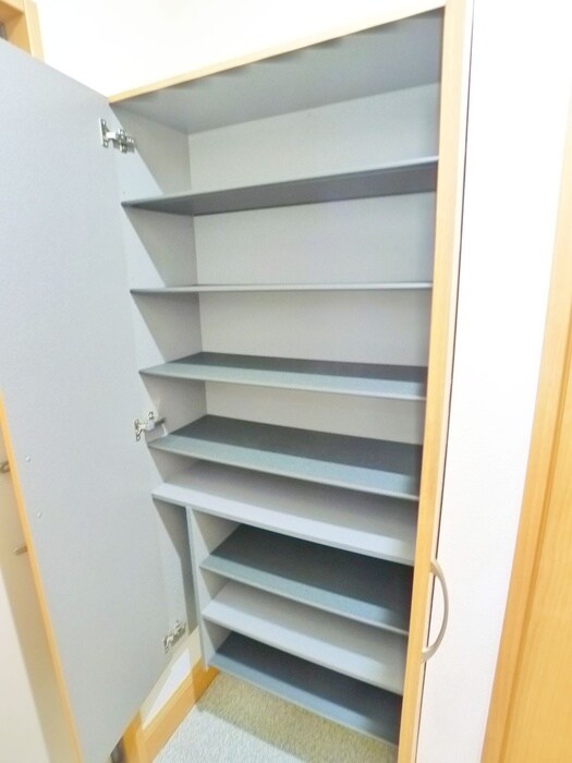 物件内観写真16　(靴箱)