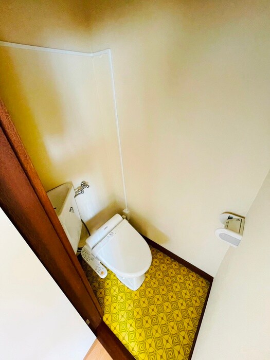 物件内観写真14　(トイレ)