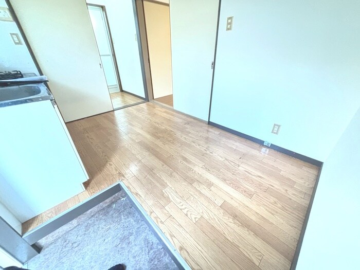 物件内観写真20　(廊下)