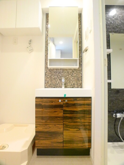 物件内観写真12　(洗面)