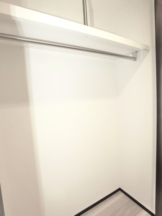 物件内観写真18　(収納)