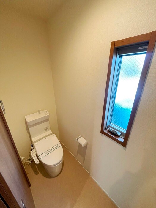 物件内観写真10　(トイレ)