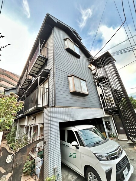 ブルーバーズレジデンス外観写真