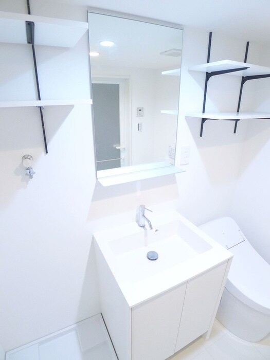 物件内観写真6　(洗面)