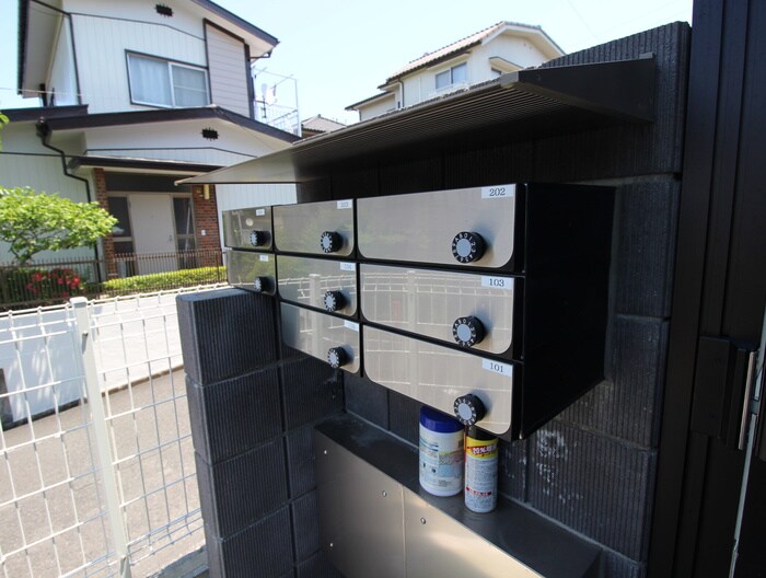 物件外観写真4　(建物設備)