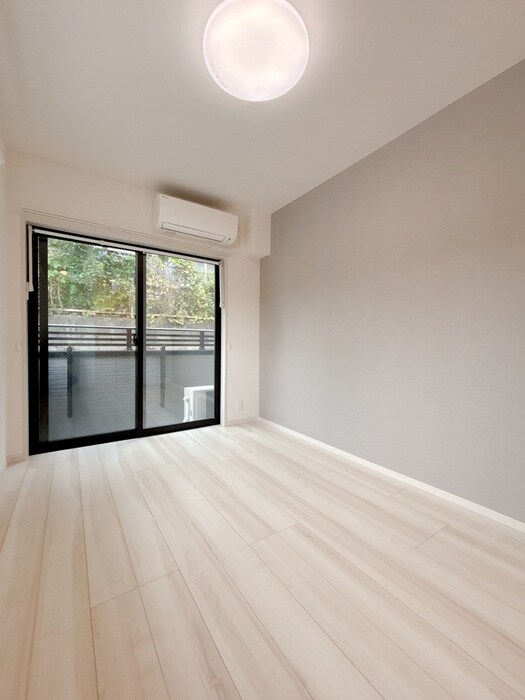 物件内観写真21　(居室)