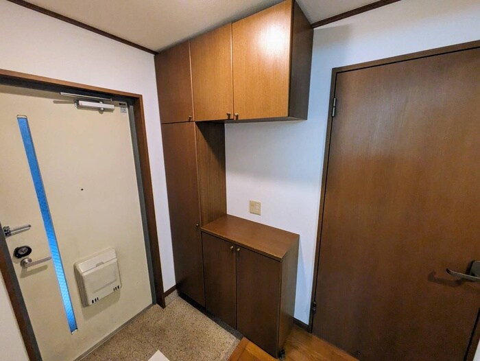 物件内観写真15　(靴箱)