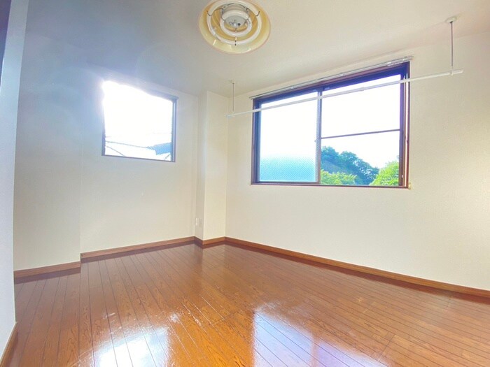 物件内観写真7　(居室)