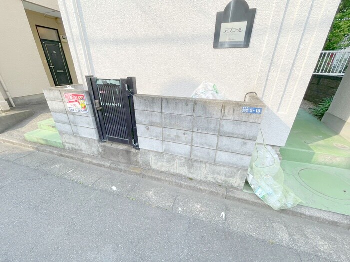 物件外観写真3　(建物設備)