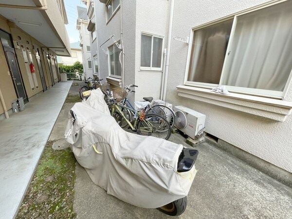 駐輪場