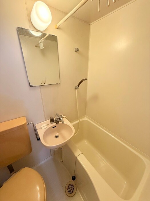 物件内観写真12　(バス／シャワールーム等)