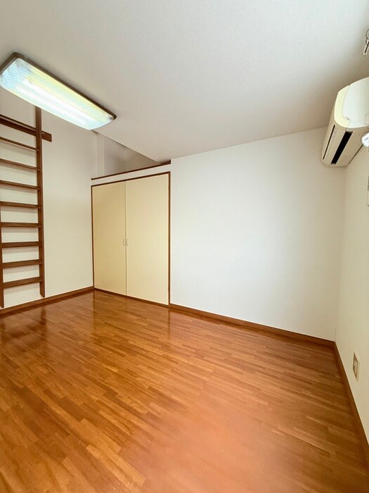 物件内観写真19　(居室)