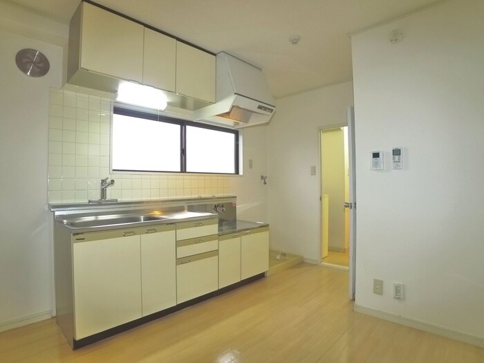 物件内観写真11　(内観写真)