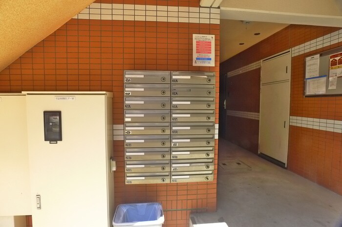 物件外観写真4　(建物設備)