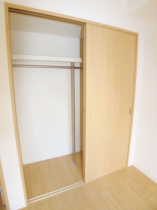 物件内観写真8　(収納)