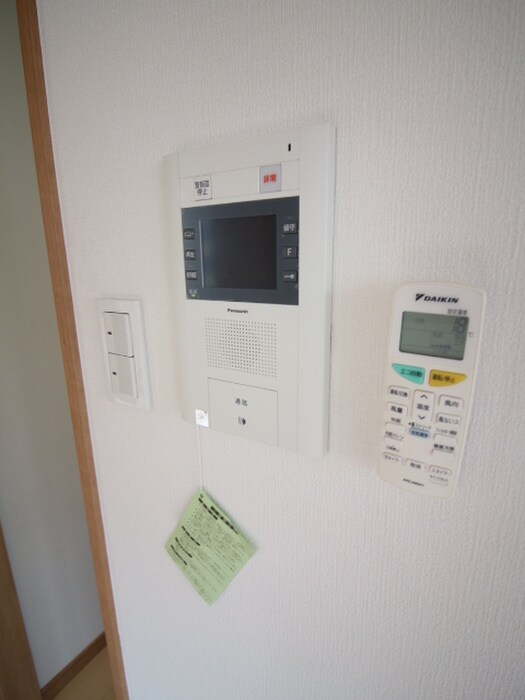 物件内観写真20　(廊下)