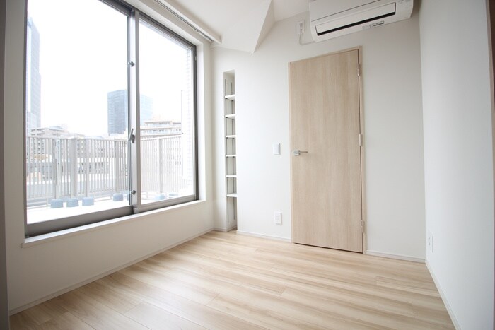 ルフォンプログレ中野坂上の居室