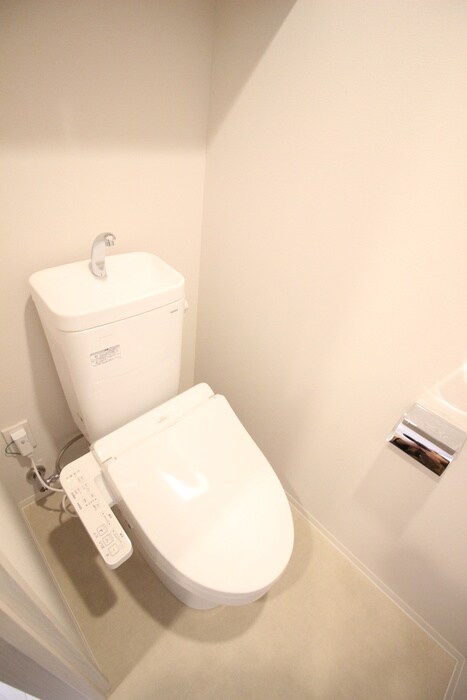 物件内観写真14　(トイレ)