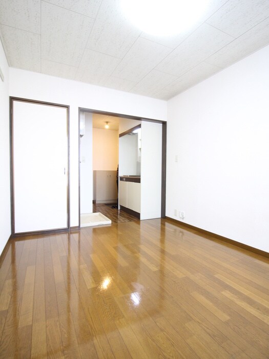 物件内観写真19　(居室)