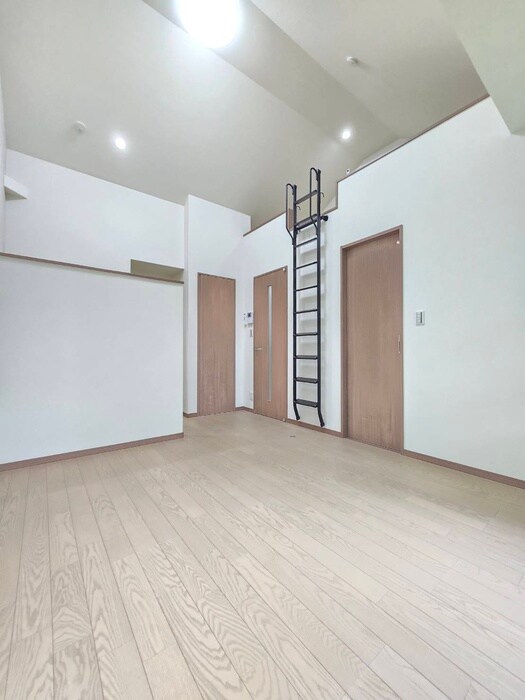 物件内観写真7　(居室)