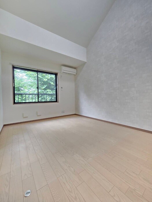 物件内観写真17　(居室)